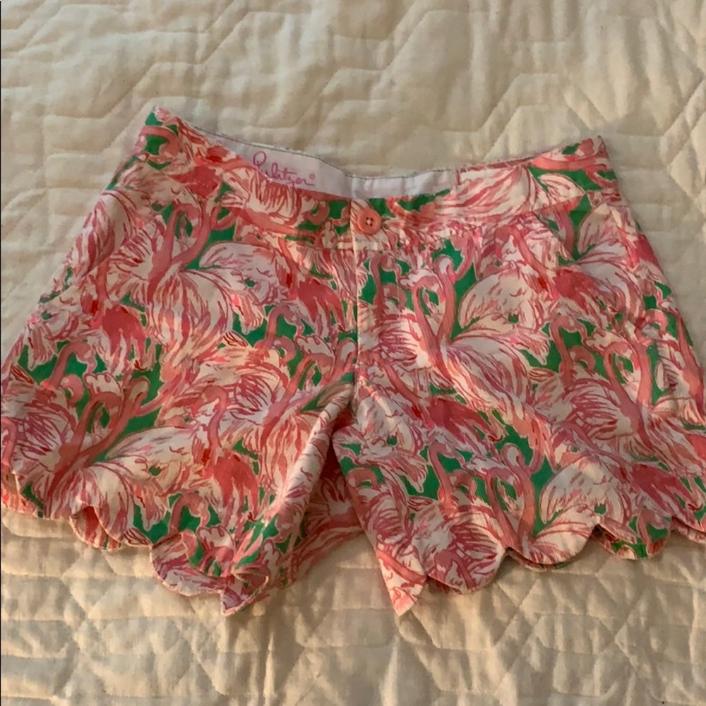 Lily Pulitzer scallop shorts